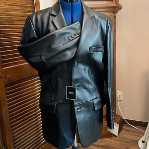 Men’s 100% black leather blazer